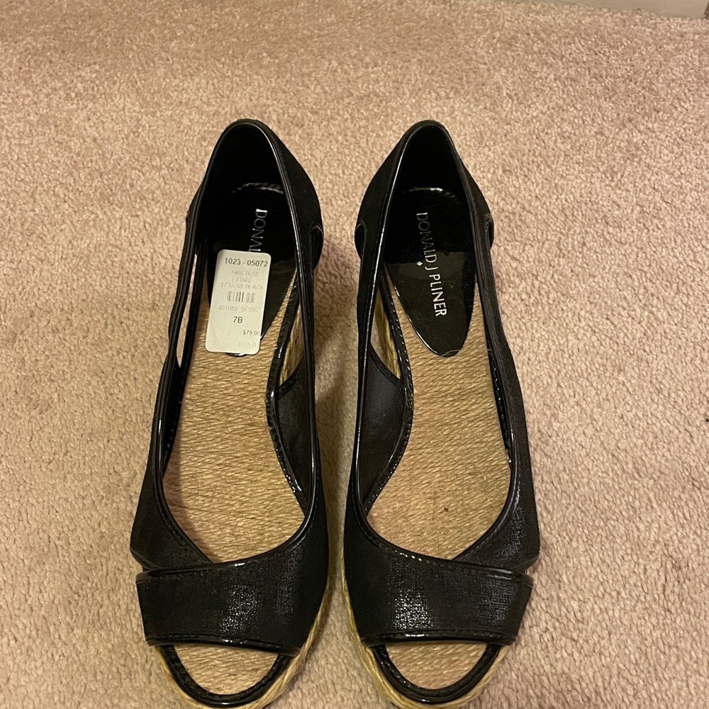 Donald J. Pliner Black Women's Shoes